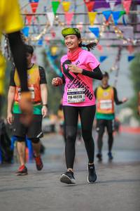 BIB: 40220
                            <button type="button" onclick="openModal(10334124)" class="btn btn-primary btn-sm float-right btn-popup" data-toggle="modal" data-target=".modal-high-quality">
                        <i class="fas fa-shopping-cart"></i> Add to Cart
                    </button>
                                            <button type="button" onclick="isThisMe(10334124, true)" class="btn btn-success btn-sm float-right btn-popup btn-isme hidden" data-toggle="tooltip" data-placement="bottom" title="นี่คือรูปของคุณใช่ไหม คลิกที่นี่เพื่อเอาเข้าอัลบั้ม">
                        <i class="fas fa-plus"></i> Add to album
                    </button>
                    <button type="button" onclick="isThisMe(10334124, false)" class="btn btn-warning btn-sm float-right btn-popup btn-isnotme hidden">
                        <i class="fas fa-ban"></i> Remove from album
                    </button>